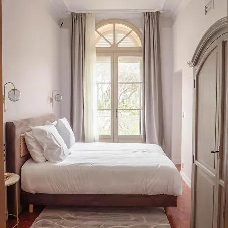 公寓 Chateau Du Parc - Gites Climatises & Spas A Pezenas 佩兹纳斯