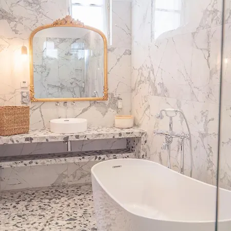 Chateau Du Parc - Gites Climatises & Spas A Pezenas