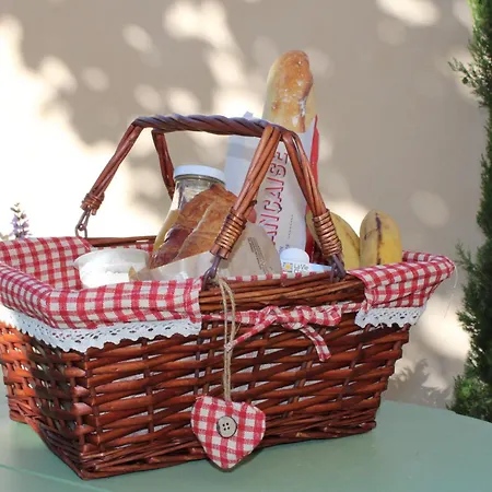 Chateau Du Parc - Gites Climatises & Spas A Pezenas *