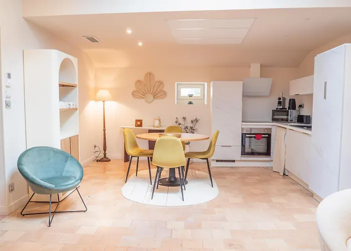 شقة Chateau Du Parc - & Spas A Pézenas